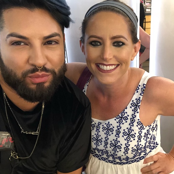 Meet Your Posher: Jean Marie - Picture 6 of 8